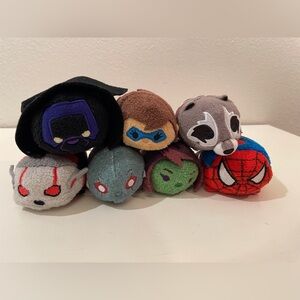 Disney Marvel Spiderman & Fridnds Set of 7 Tsum Tsum Mini‎ Toys